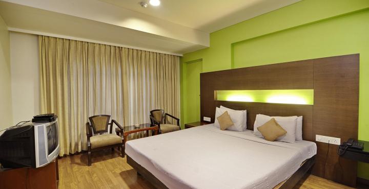 The President Hotel Shivajinagar Пуна Экстерьер фото