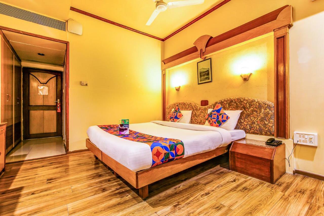 The President Hotel Shivajinagar Пуна Экстерьер фото
